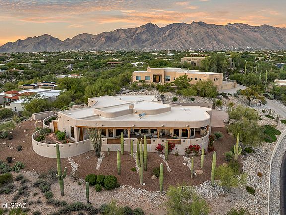 Tucson, Arizona, 85718, United States, 4 Bedrooms Bedrooms, ,4 BathroomsBathrooms,Residential,Forsale,2004425