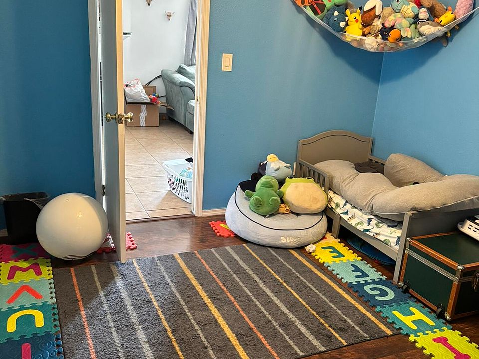 Tucson, Arizona, 85756, United States, 4 Bedrooms Bedrooms, ,2 BathroomsBathrooms,Residential,Forsale,2004439