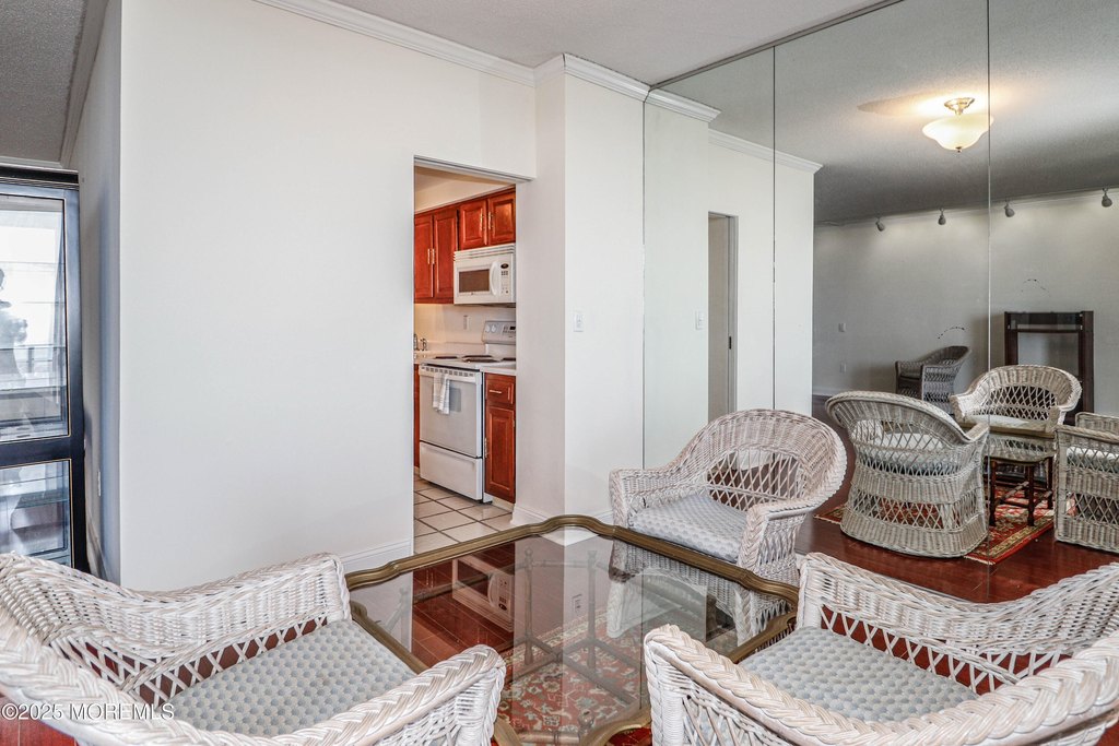 Monmouth Beach, New Jersey, 07750, United States, 1 Bedroom Bedrooms, ,1.5 BathroomsBathrooms,Residential,Forsale,2012963