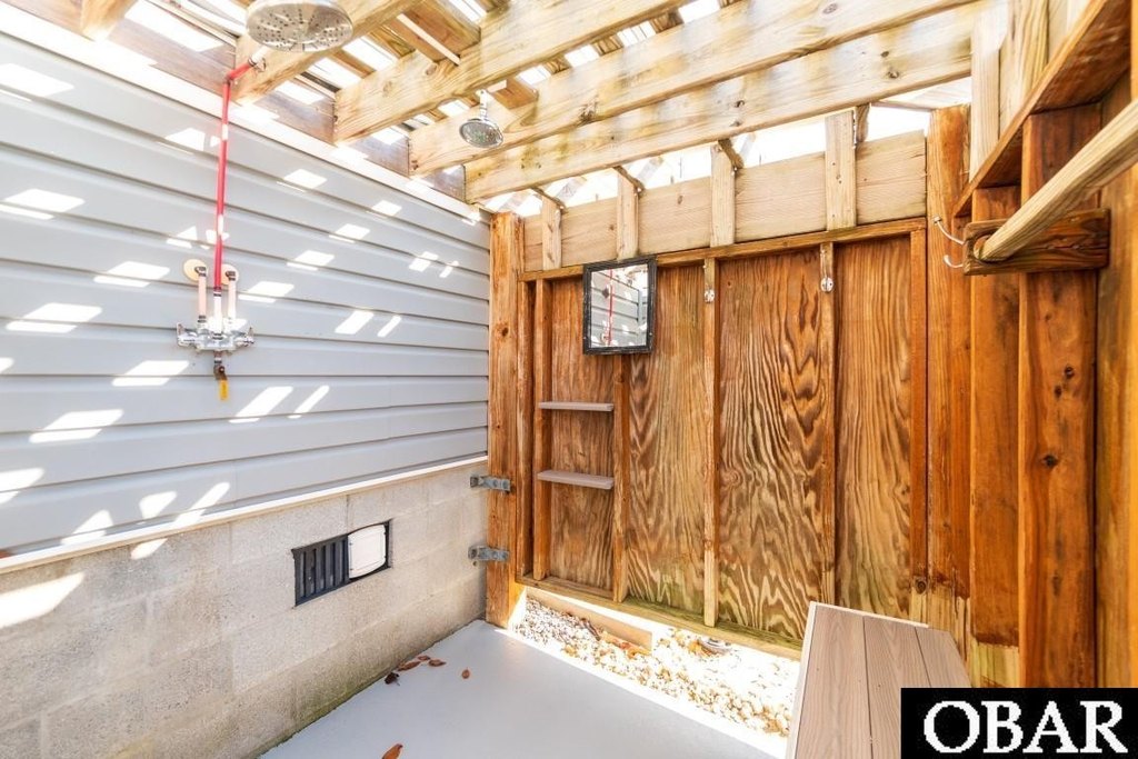 Jarvisburg, North Carolina, 27947, United States, 3 Bedrooms Bedrooms, ,3 BathroomsBathrooms,Residential,Forsale,2010252