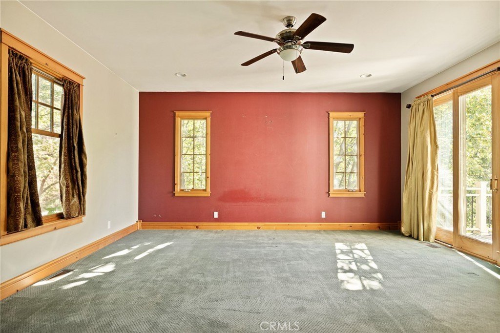 Running Springs, California, 92382, United States, 2 Bedrooms Bedrooms, ,3 BathroomsBathrooms,Residential,Forsale,2013206