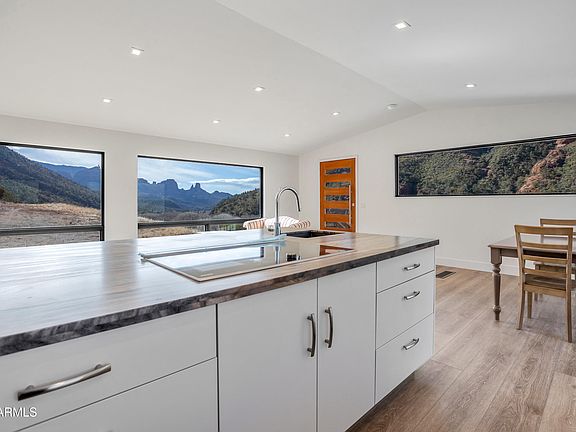 Sedona, Arizona, 86336, United States, 2 Bedrooms Bedrooms, ,2 BathroomsBathrooms,Residential,Forsale,2004629