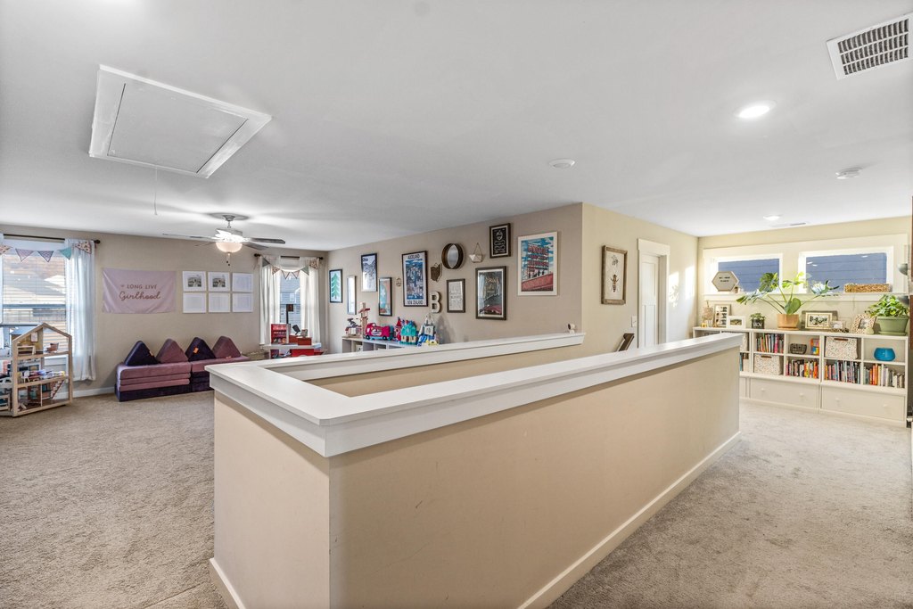 Ooltewah, Tennessee, 37363, United States, 4 Bedrooms Bedrooms, ,3 BathroomsBathrooms,Residential,Forsale,2009573