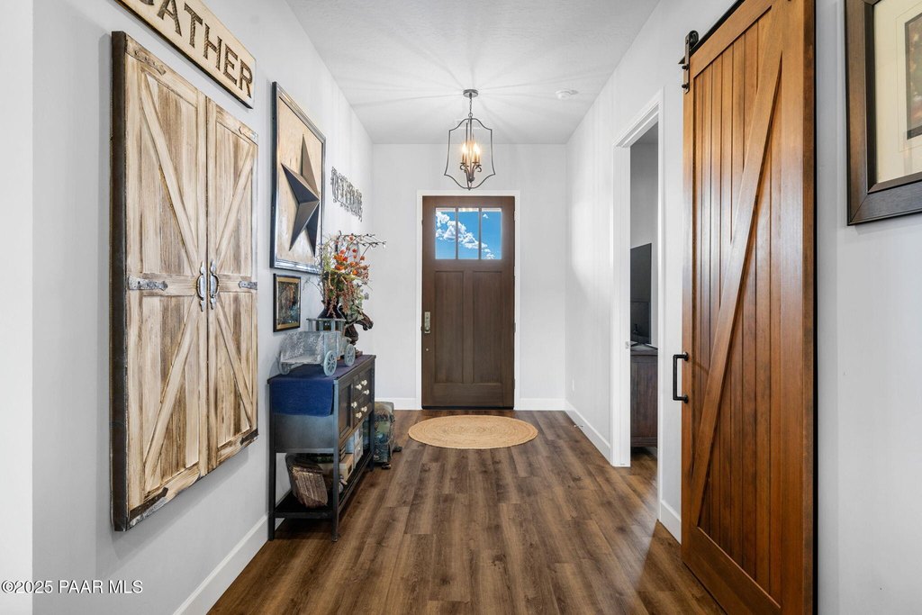 Prescott, Arizona, 86305, United States, 5 Bedrooms Bedrooms, ,3.5 BathroomsBathrooms,Residential,Forsale,1994066