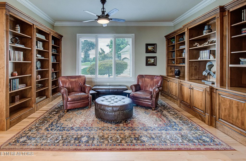 Vonore, Tennessee, 37885, United States, 4 Bedrooms Bedrooms, ,4.5 BathroomsBathrooms,Residential,Forsale,1960237