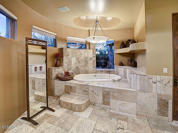 Tucson, Arizona, 85718, United States, 4 Bedrooms Bedrooms, ,3 BathroomsBathrooms,Residential,Forsale,1959620