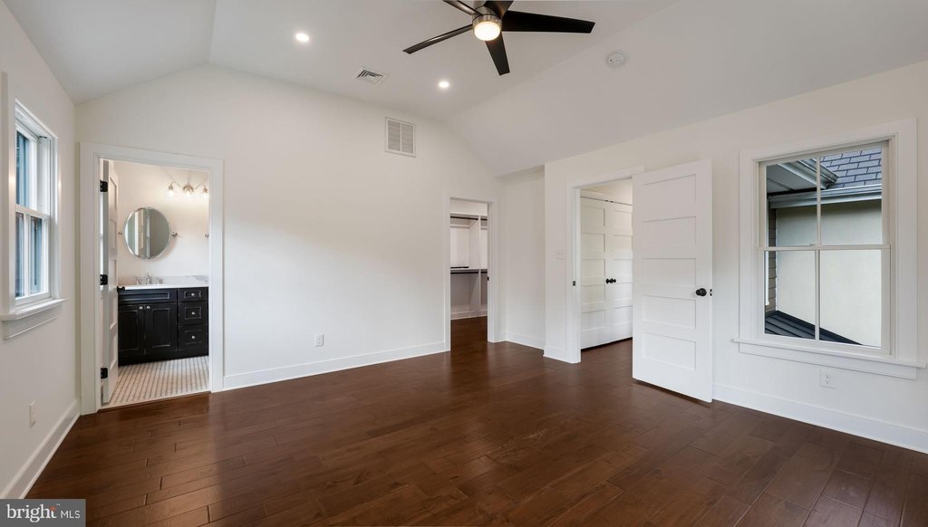 DOYLESTOWN, Pennsylvania, 18901, United States, 2 Bedrooms Bedrooms, ,2.5 BathroomsBathrooms,Residential,Forsale,1952873