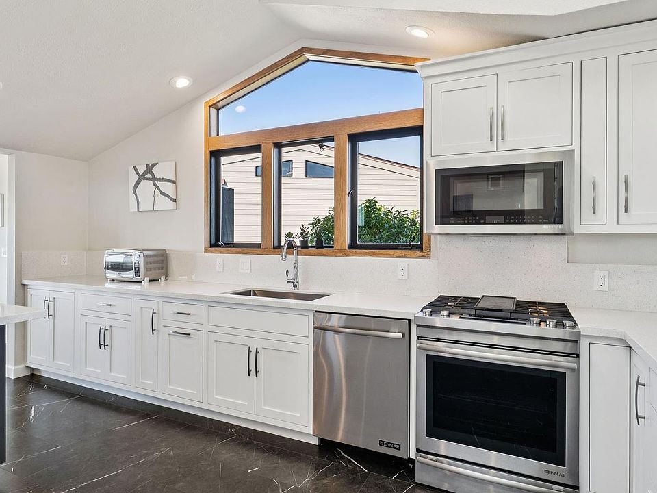 Bodega Bay, California, 94923, United States, 3 Bedrooms Bedrooms, ,2 BathroomsBathrooms,Residential,Forsale,2004745