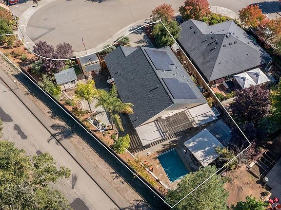 Cloverdale, California, 95425, United States, 2 Bedrooms Bedrooms, ,2 BathroomsBathrooms,Residential,Forsale,2004747