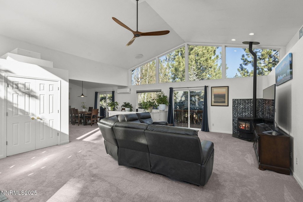 Reno, Nevada, 89511, United States, 3 Bedrooms Bedrooms, ,3.5 BathroomsBathrooms,Residential,Forsale,2012829