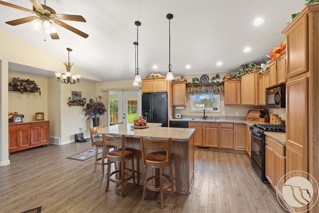 Park City, Montana, 59063, United States, 3 Bedrooms Bedrooms, ,2 BathroomsBathrooms,Residential,Forsale,1965901