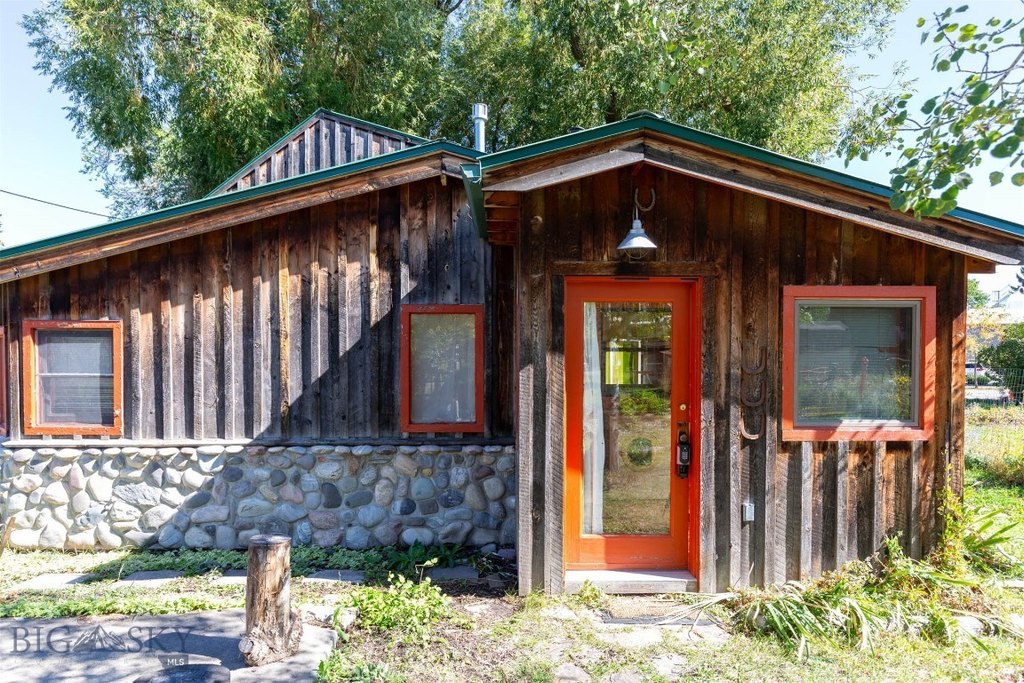 Bozeman, Montana, 59715, United States, 2 Bedrooms Bedrooms, ,1 BathroomBathrooms,Residential,Forsale,1986970