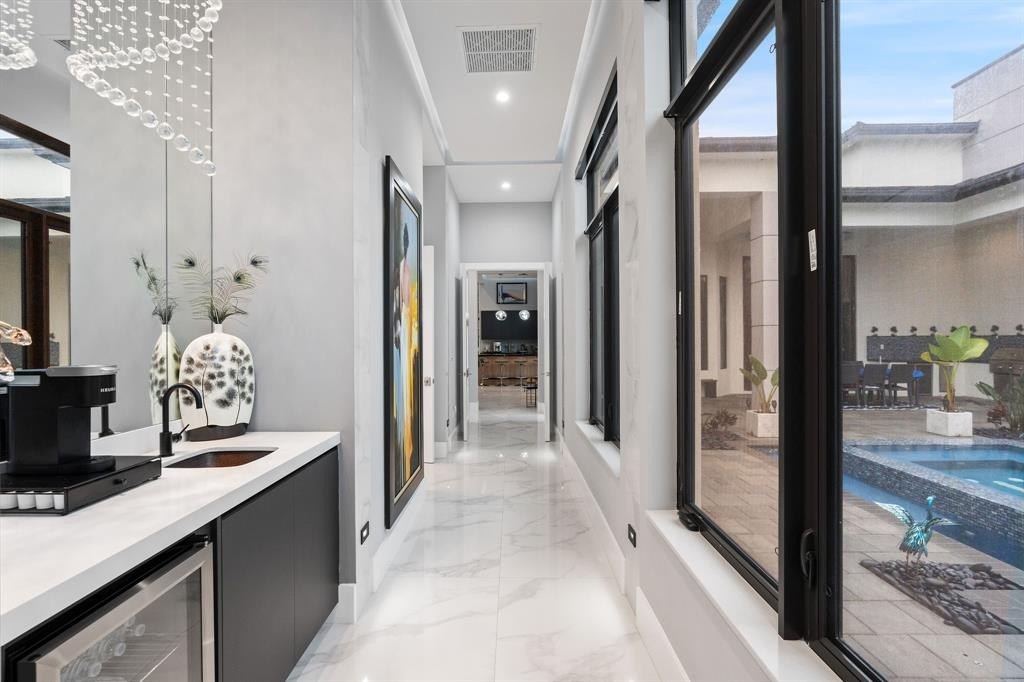 Southwest Ranches, Florida, 33330, United States, 5 Bedrooms Bedrooms, ,8 BathroomsBathrooms,Residential,Forsale,2011643