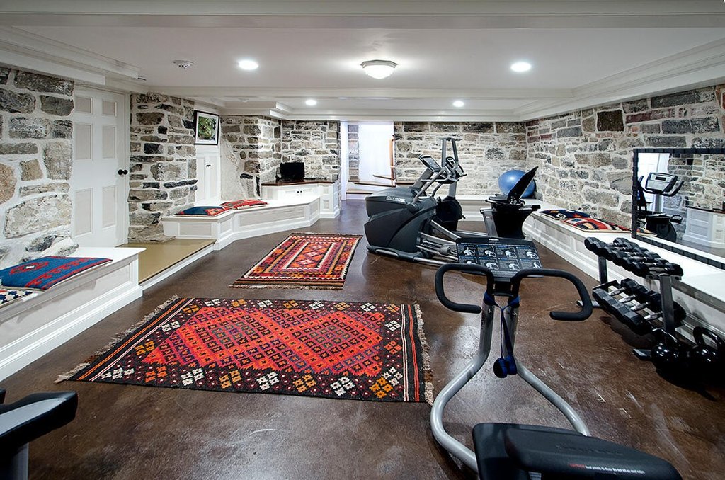 Essex, New York, 12936, United States, 6 Bedrooms Bedrooms, ,5.5 BathroomsBathrooms,Residential,Forsale,1999411