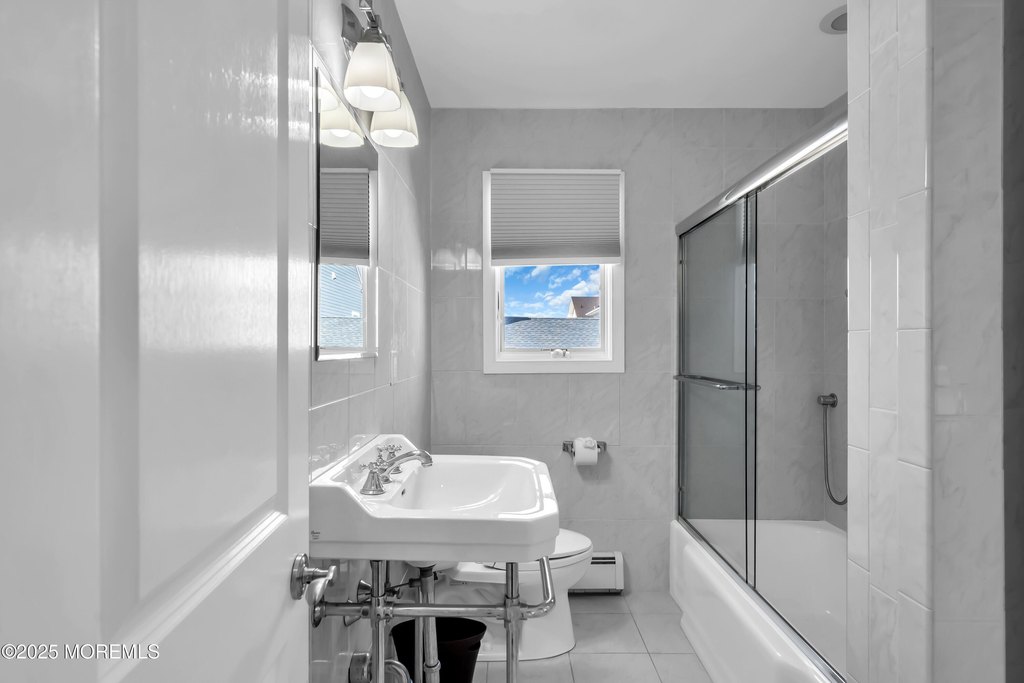 Seaside Park, New Jersey, 08752, United States, 6 Bedrooms Bedrooms, ,4 BathroomsBathrooms,Residential,Forsale,2008939