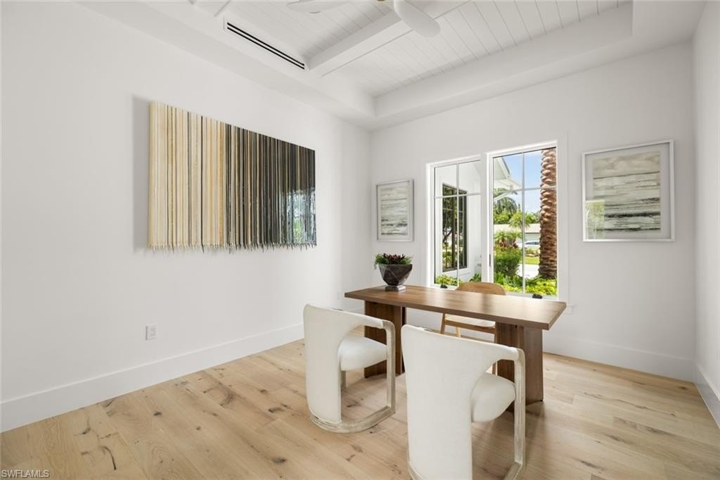 NAPLES, Florida, 34103, United States, 4 Bedrooms Bedrooms, ,4.5 BathroomsBathrooms,Residential,Forsale,2011526