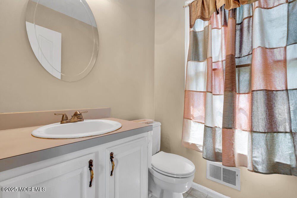 Toms River, New Jersey, 08755, United States, 4 Bedrooms Bedrooms, ,3.5 BathroomsBathrooms,Residential,Forsale,1966069