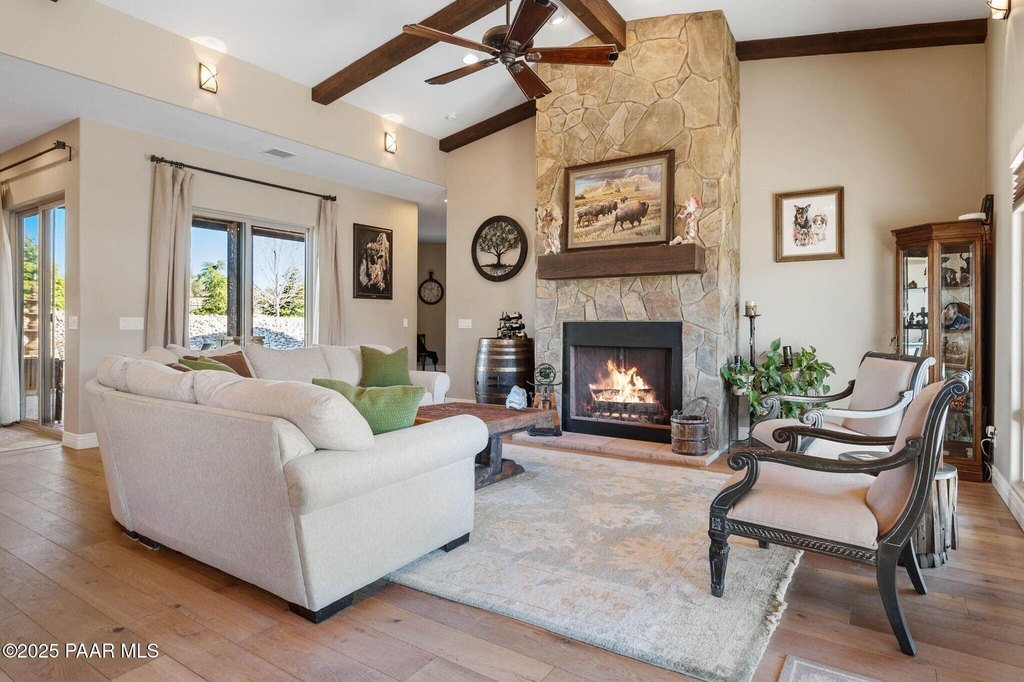 Prescott, Arizona, 86305, United States, 3 Bedrooms Bedrooms, ,8.5 BathroomsBathrooms,Residential,Forsale,2011268