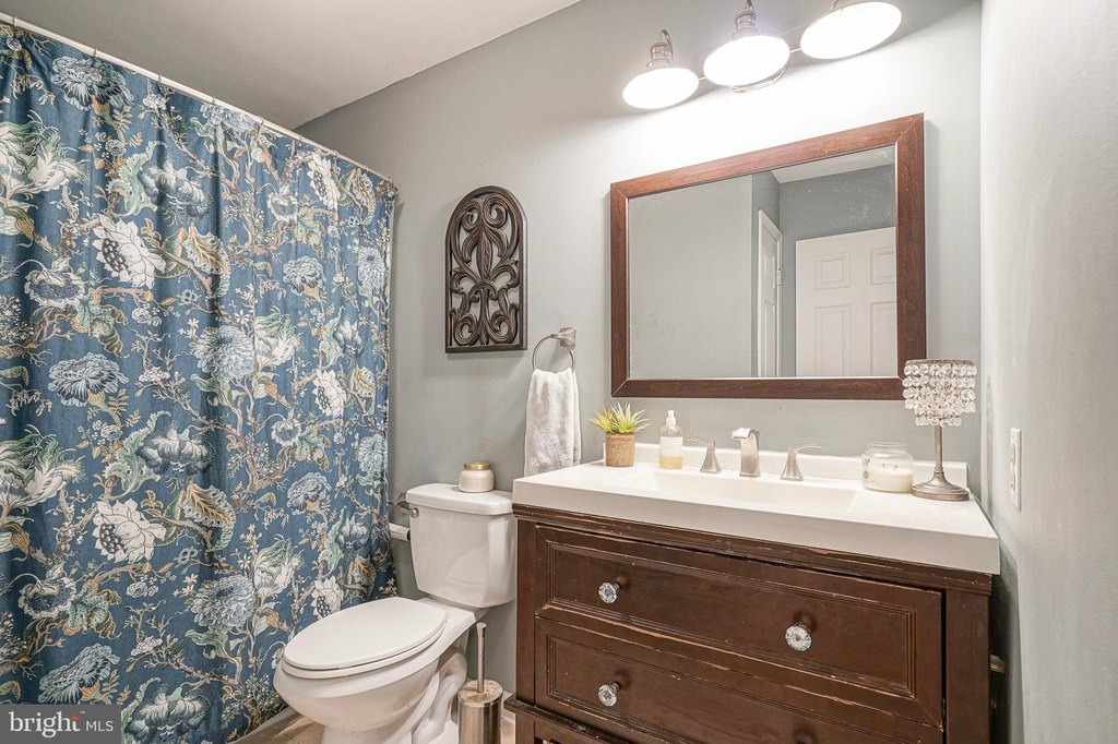 MEDFORD, New Jersey, 08055, United States, 4 Bedrooms Bedrooms, ,2.5 BathroomsBathrooms,Residential,Forsale,1993999