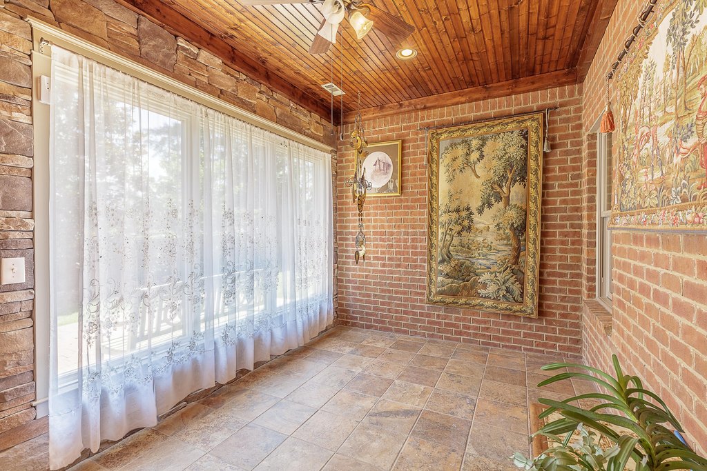 Chattanooga, Tennessee, 37421, United States, 3 Bedrooms Bedrooms, ,2.5 BathroomsBathrooms,Residential,Forsale,1963582