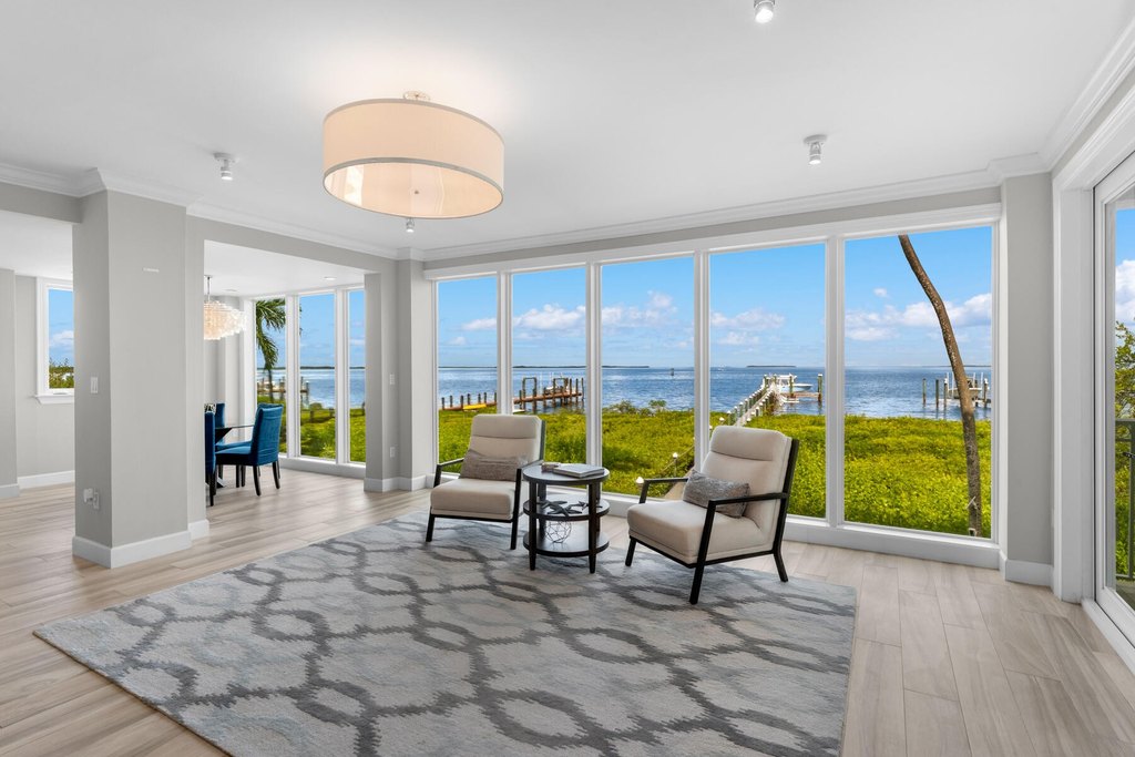 Key Largo, Florida, 33037, United States, 5 Bedrooms Bedrooms, ,3.5 BathroomsBathrooms,Residential,Forsale,1971978