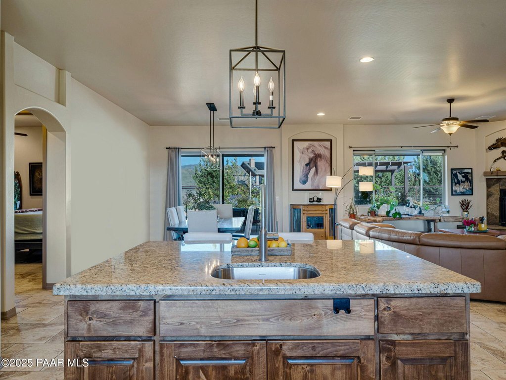 Prescott Valley, Arizona, 86315, United States, 4 Bedrooms Bedrooms, ,2 BathroomsBathrooms,Residential,Forsale,1968229