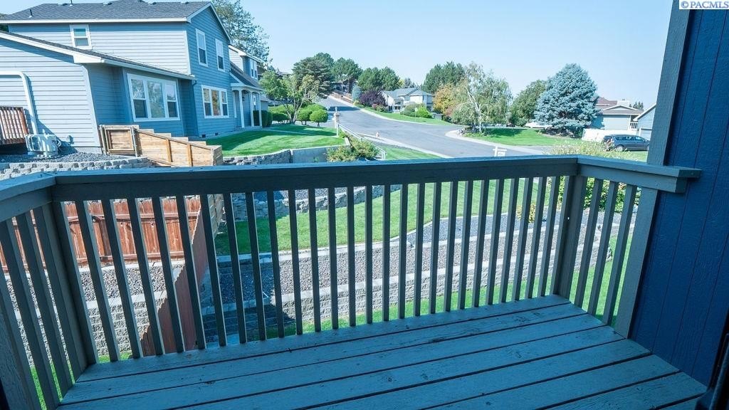 Richland, Washington, 99352, United States, 4 Bedrooms Bedrooms, ,2.5 BathroomsBathrooms,Residential,Forsale,1964558