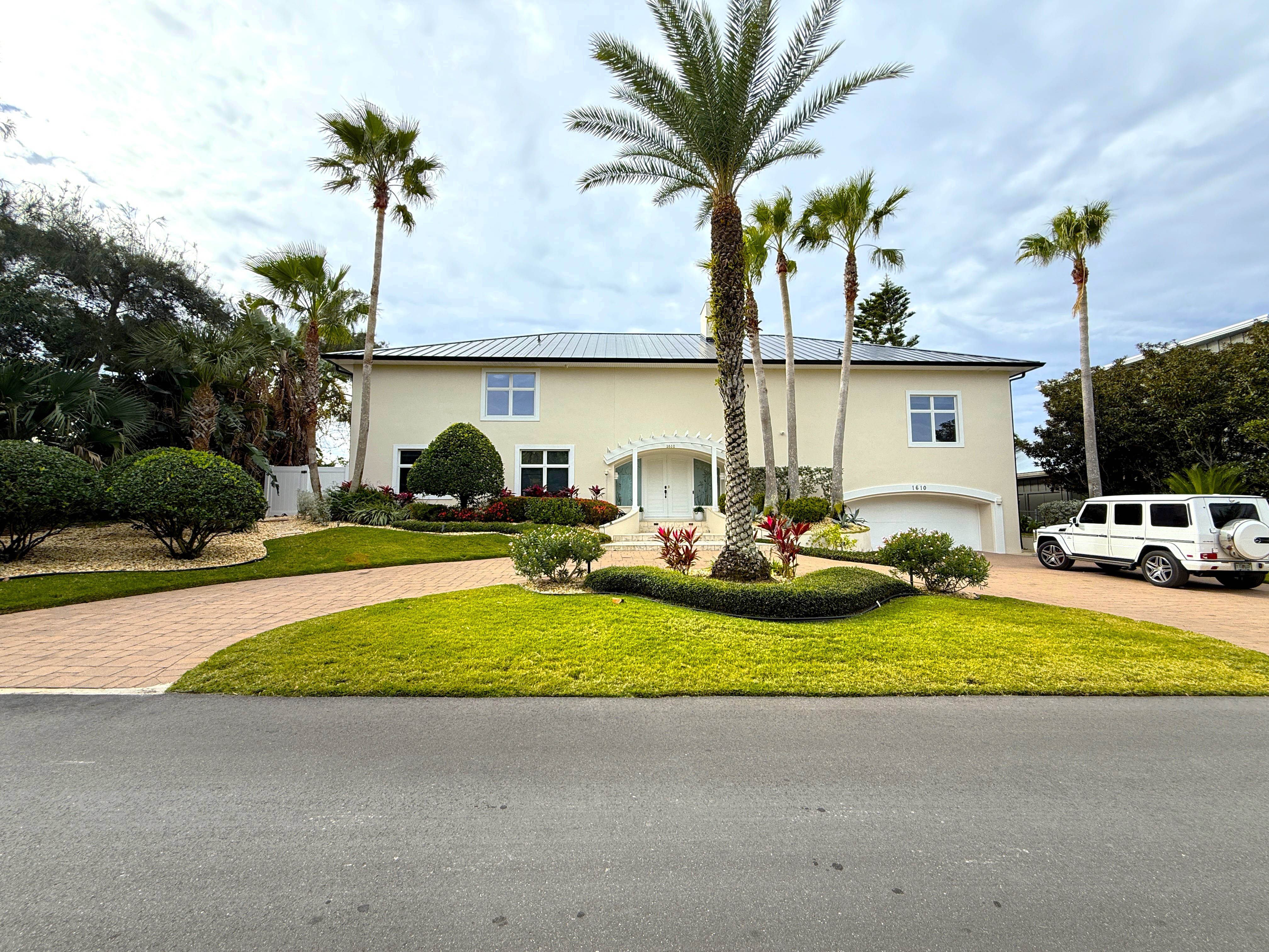 New Smyrna Beach, Florida, 32169, United States, 5 Bedrooms Bedrooms, ,4 BathroomsBathrooms,Residential,Forsale,2007408