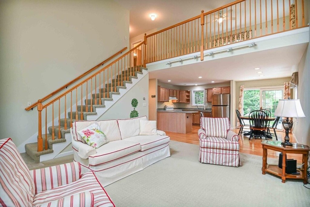 York, Maine, 03909, United States, 2 Bedrooms Bedrooms, ,2 BathroomsBathrooms,Residential,Forsale,1941227