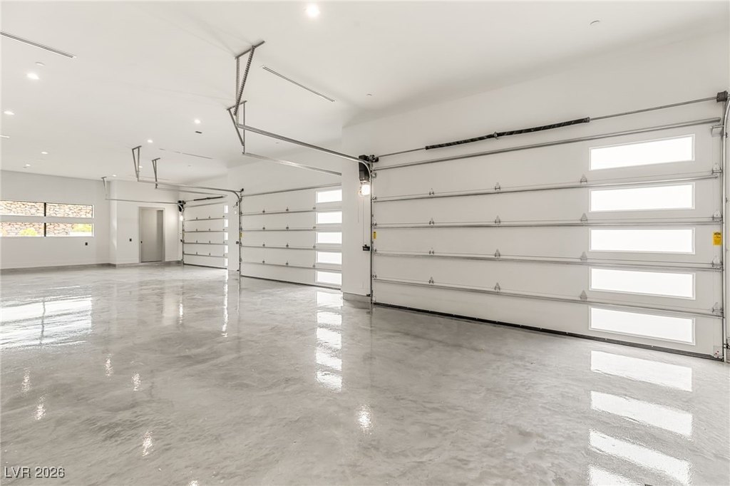 Henderson, Nevada, 89012, United States, 5 Bedrooms Bedrooms, ,5.5 BathroomsBathrooms,Residential,Forsale,2011990