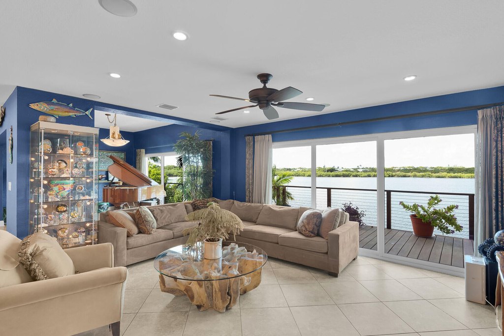 Plantation Key, Florida, 33070, United States, 3 Bedrooms Bedrooms, ,4 BathroomsBathrooms,Residential,Forsale,1971995