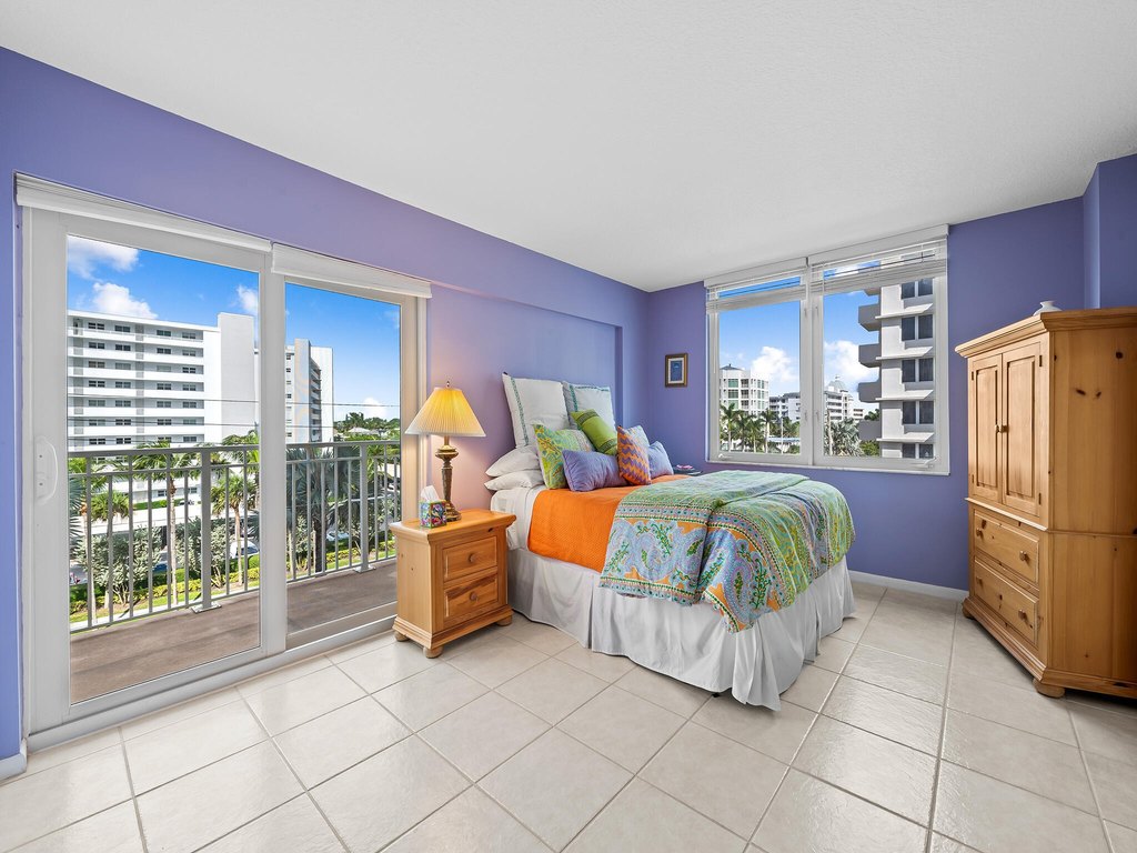 Highland Beach, Florida, 33487, United States, 2 Bedrooms Bedrooms, ,2 BathroomsBathrooms,Residential,Forsale,1969926