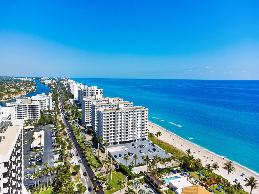 Highland Beach, Florida, 33487, United States, 2 Bedrooms Bedrooms, ,2 BathroomsBathrooms,Residential,Forsale,1969926