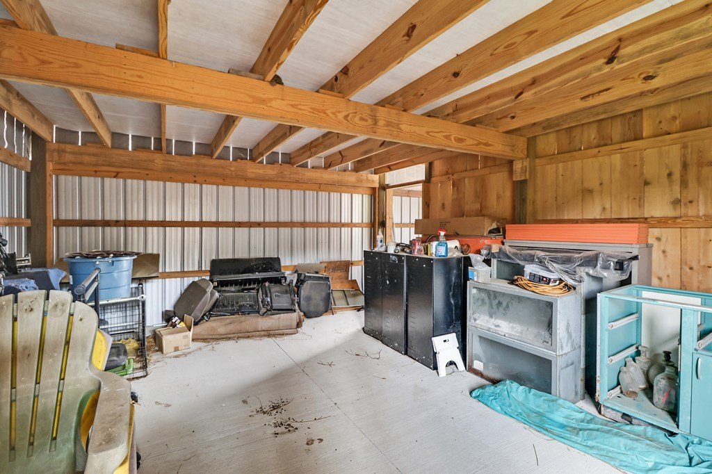 Allardt, Tennessee, 38504, United States, 2 Bedrooms Bedrooms, ,2 BathroomsBathrooms,Residential,Forsale,1953791