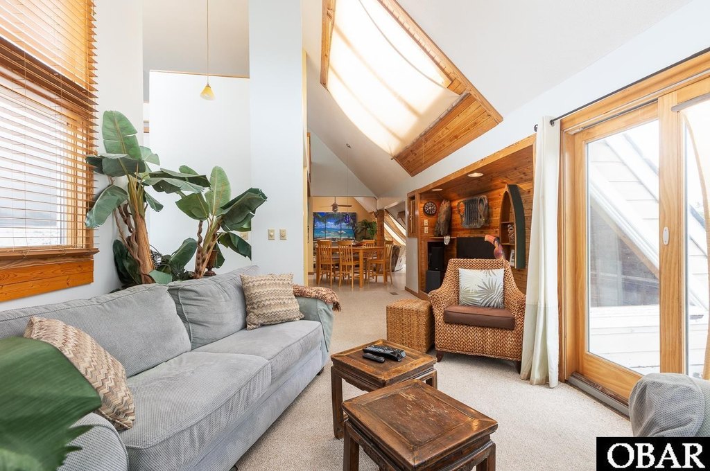 Corolla, North Carolina, 27927, United States, 4 Bedrooms Bedrooms, ,2.5 BathroomsBathrooms,Residential,Forsale,1964355