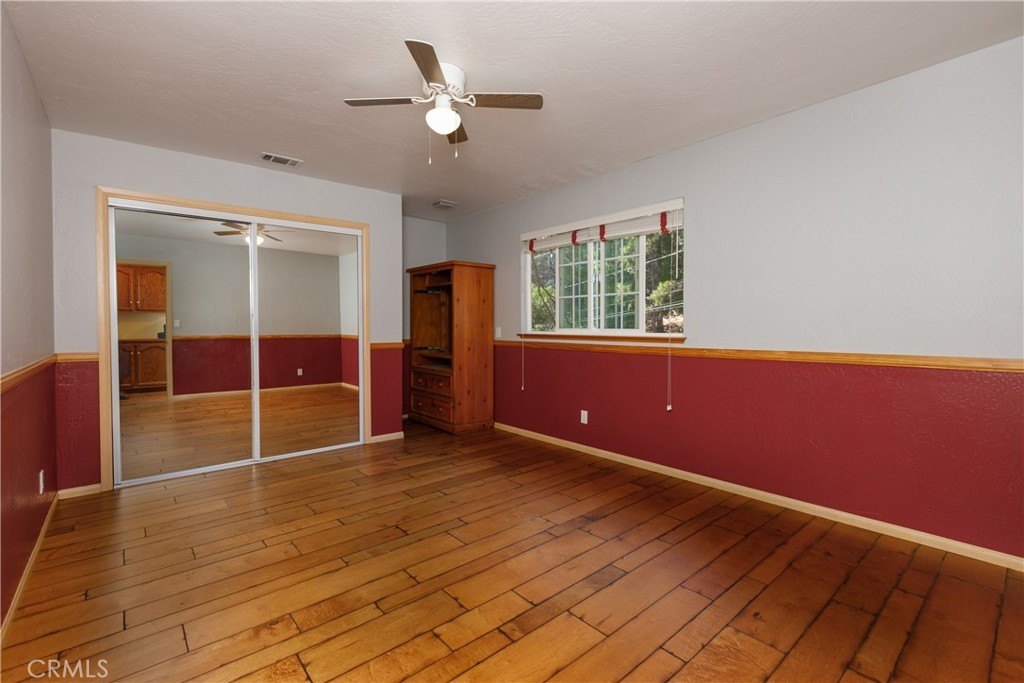 Crestline, California, 92325, United States, 5 Bedrooms Bedrooms, ,4 BathroomsBathrooms,Residential,Forsale,1971046