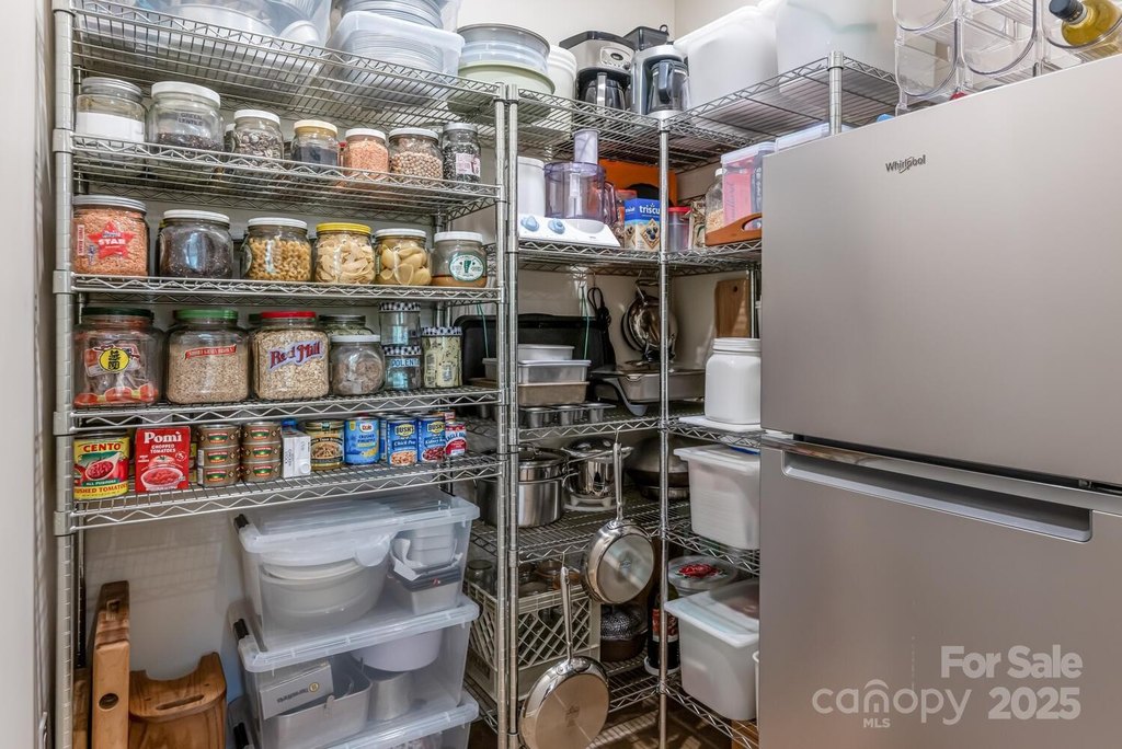 Arden, North Carolina, 28704, United States, 3 Bedrooms Bedrooms, ,2.5 BathroomsBathrooms,Residential,Forsale,1985991