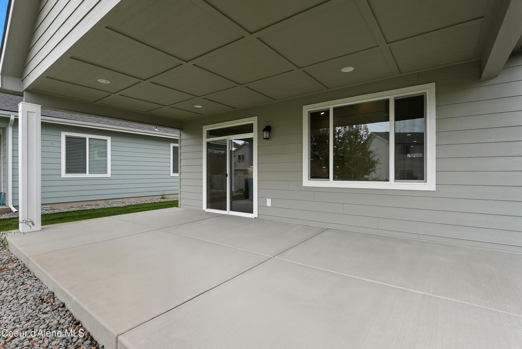 Coeur d'Alene, Idaho, 83815, United States, 4 Bedrooms Bedrooms, ,3 BathroomsBathrooms,Residential,Forsale,1984592