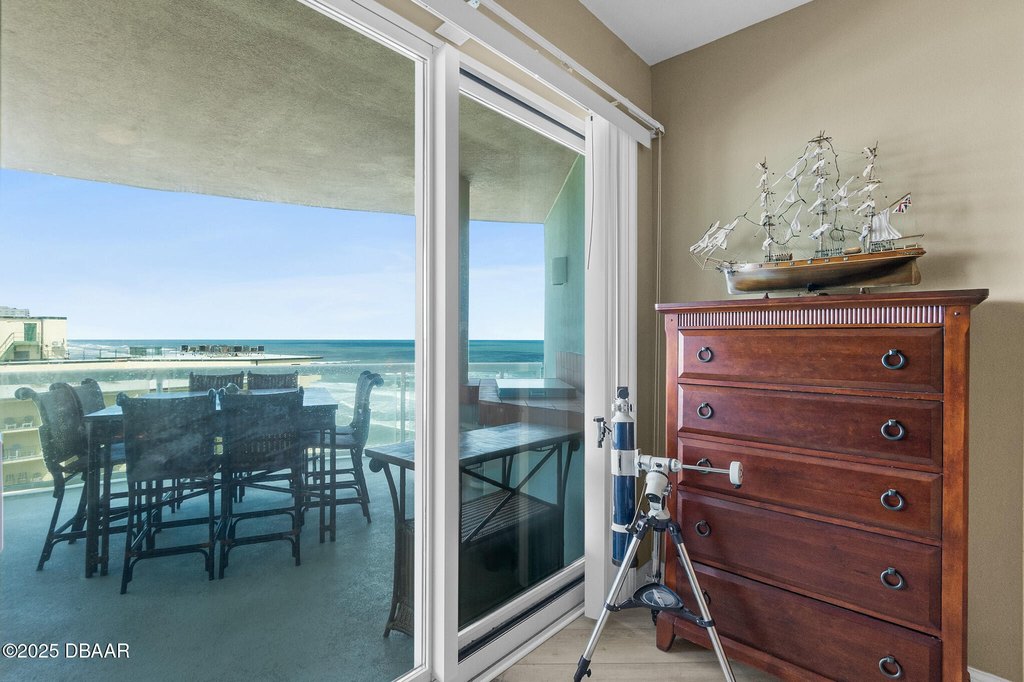 Daytona Beach Shores, Florida, 32118, United States, 2 Bedrooms Bedrooms, ,2.5 BathroomsBathrooms,Residential,Forsale,1964585