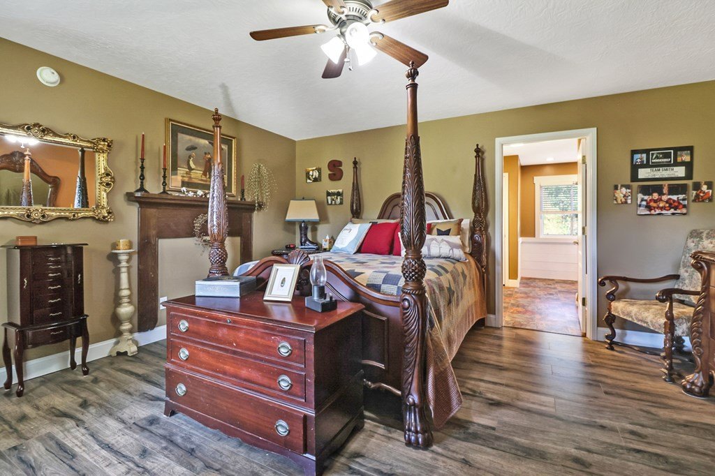 Jamestown, Tennessee, 38556, United States, 3 Bedrooms Bedrooms, ,2 BathroomsBathrooms,Residential,Forsale,1968518