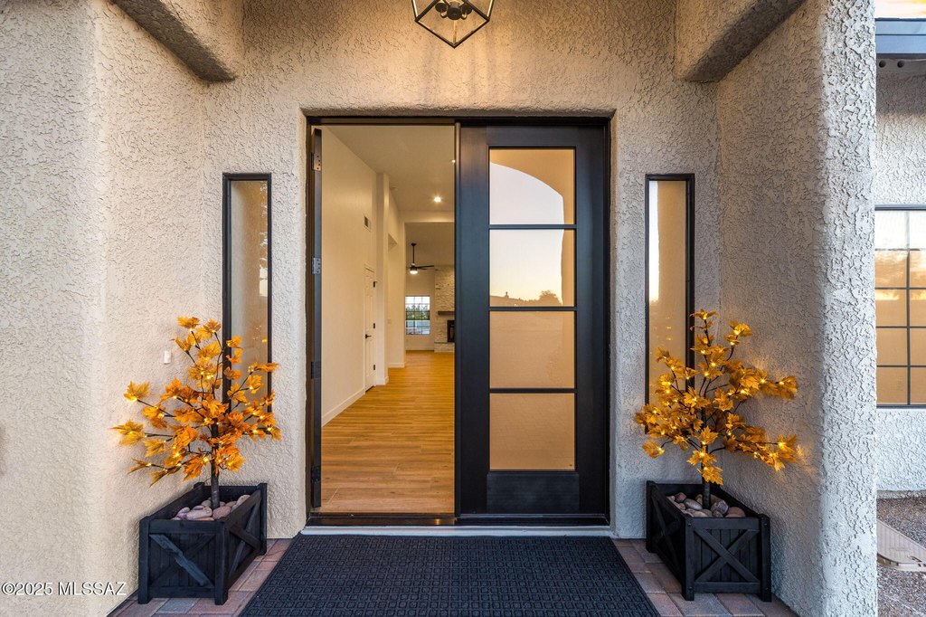 Tucson, Arizona, 85730, United States, 3 Bedrooms Bedrooms, ,3 BathroomsBathrooms,Residential,Forsale,2004422