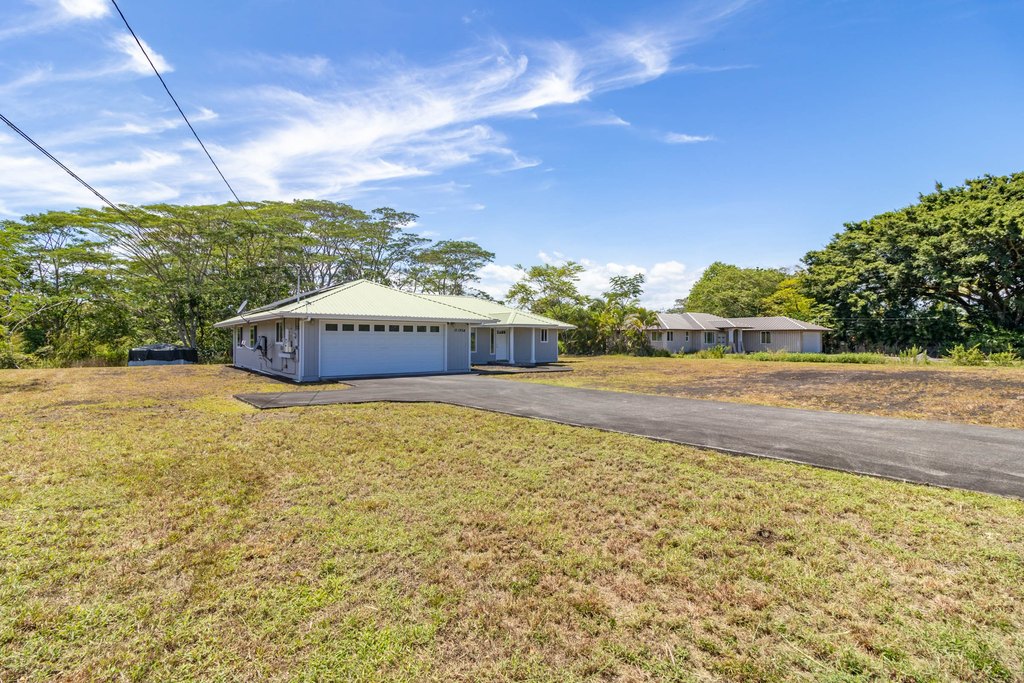 Keaau, Hawaii, 96749, United States, 3 Bedrooms Bedrooms, ,2 BathroomsBathrooms,Residential,Forsale,1989839