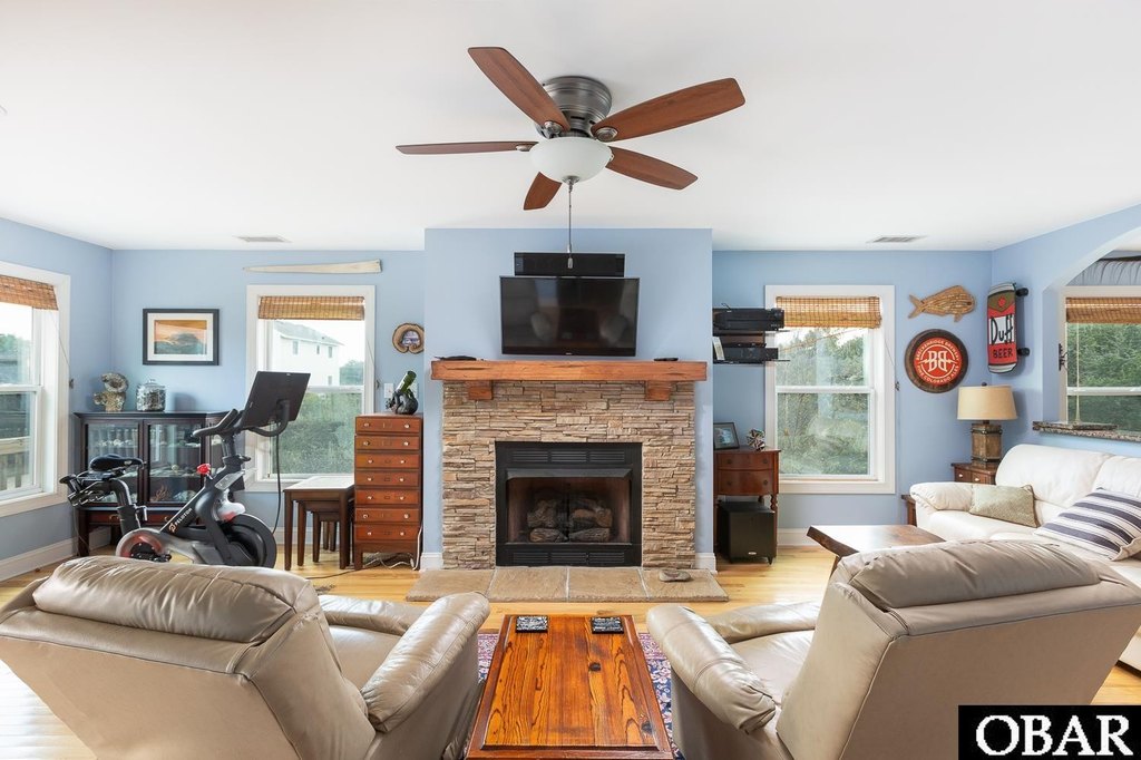 Corolla, North Carolina, 27927, United States, 3 Bedrooms Bedrooms, ,2 BathroomsBathrooms,Residential,Forsale,1993768