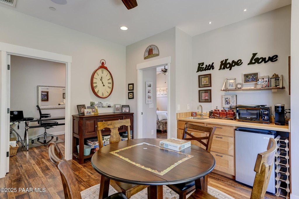 Prescott, Arizona, 86303, United States, 3 Bedrooms Bedrooms, ,2.5 BathroomsBathrooms,Residential,Forsale,1968221