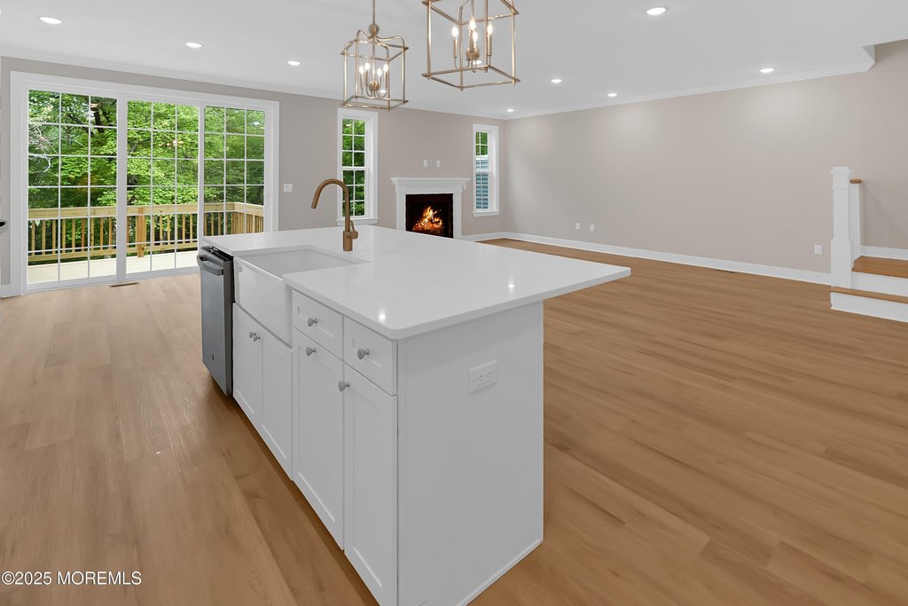 Manalapan, New Jersey, 07726, United States, 3 Bedrooms Bedrooms, ,3.5 BathroomsBathrooms,Residential,Forsale,1984550