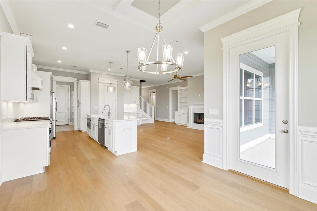 Tallahassee, Florida, 32312, United States, 4 Bedrooms Bedrooms, ,3 BathroomsBathrooms,Residential,Forsale,1995100