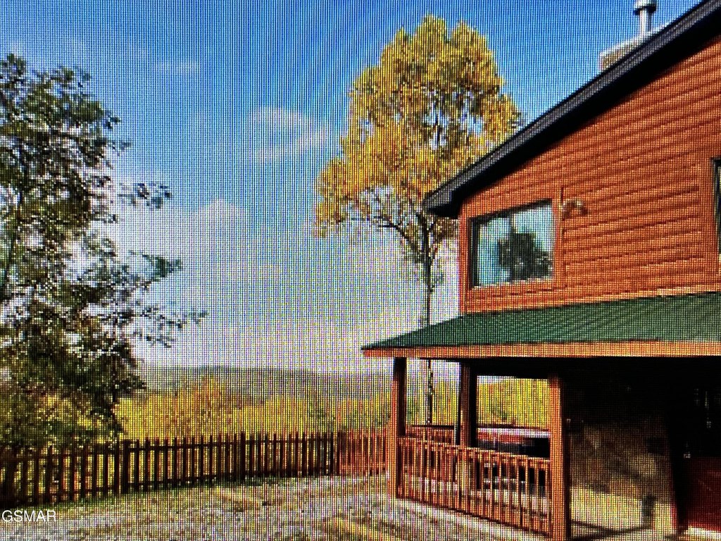 Sevierville, Tennessee, 37862, United States, 3 Bedrooms Bedrooms, ,3 BathroomsBathrooms,Residential,Forsale,1910187