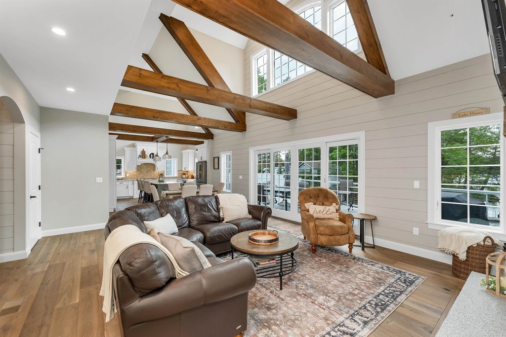 Meredith, New Hampshire, 03253, United States, 6 Bedrooms Bedrooms, ,6.5 BathroomsBathrooms,Residential,Forsale,1893919