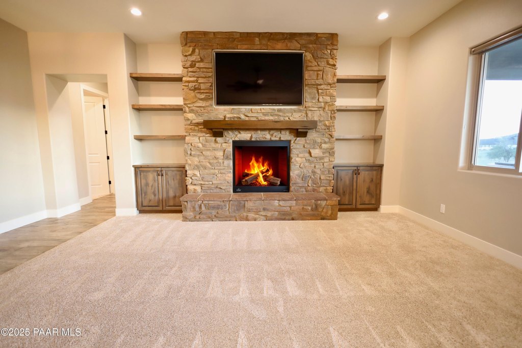 Prescott Valley, Arizona, 86315, United States, 3 Bedrooms Bedrooms, ,2 BathroomsBathrooms,Residential,Forsale,1992678