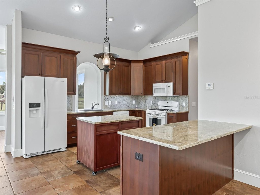 OCALA, Florida, 34473, United States, 4 Bedrooms Bedrooms, ,4.5 BathroomsBathrooms,Residential,Forsale,1969801